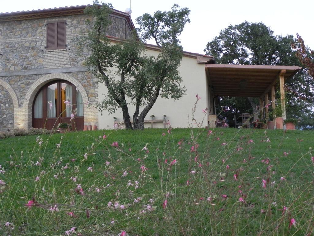 Agriturismo Sugheretello Semproniano Exterior foto